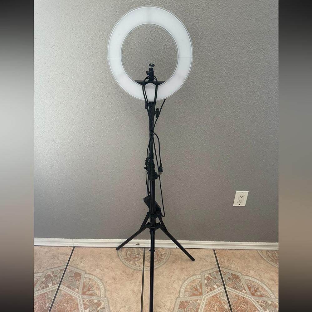 NEEWER Ring light